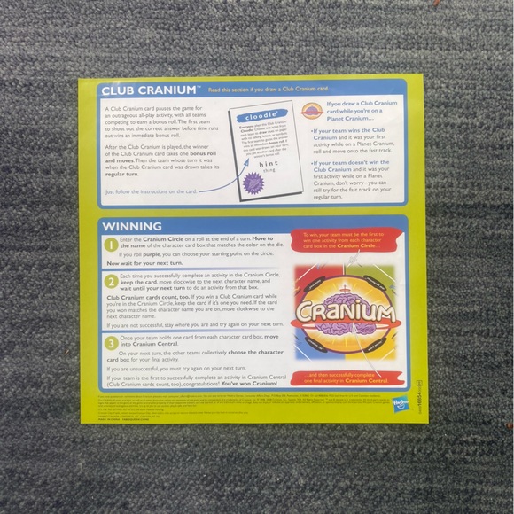 ⭐️Hasbro ⭐️ Cranium Board Game with 60 Card Bonus Family Pack - Picture 9 of 9